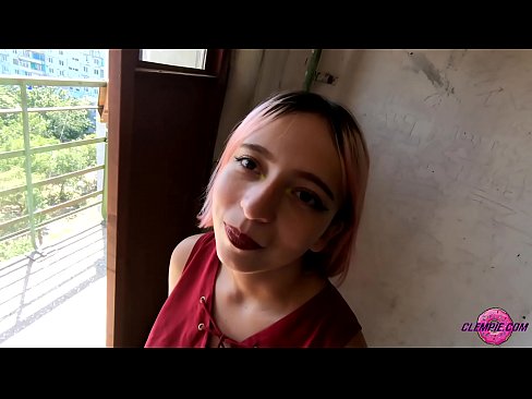 ❤️ Estudante Sensual Chupa um Estranho no Outback - Cum On His Face ❤️ Porno real vídeo em nós ☑